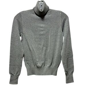Women’s Gray Turtleneck Sweater